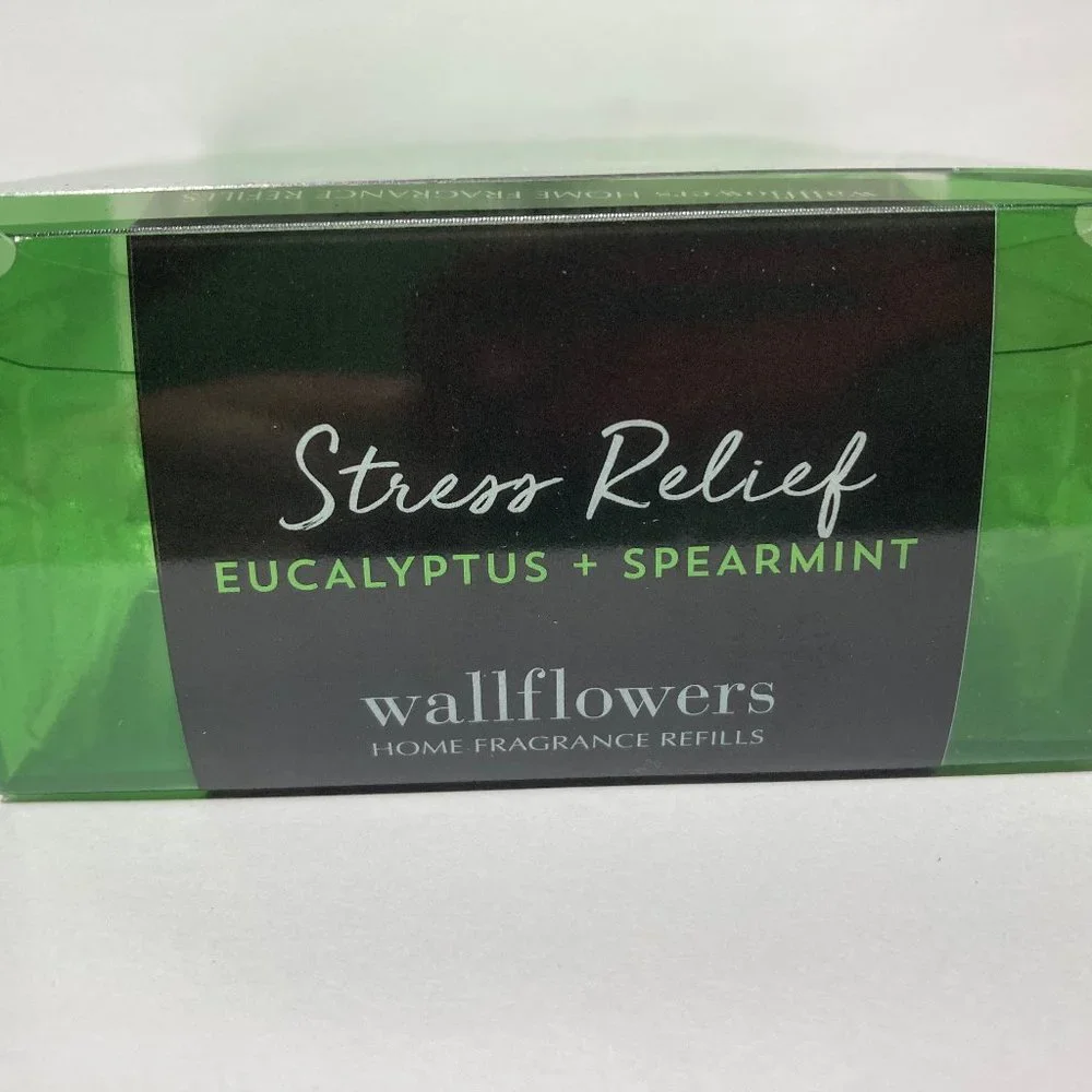 Bath & Body Works Wallflowers 2pk Eucalyptus
